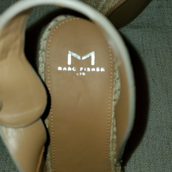 MARC FISHER ESPADRILLE WEDGE Platform SANDALS - Picture 3 of 6